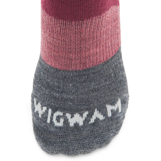 Trail Junkie Lightweight Quarter Sock With Merino Wool - Rhododendron toe perspective
