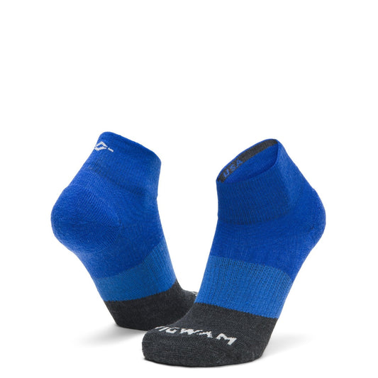 Trail Junkie Lightweight Quarter Sock With Merino Wool - Surf The Web full product perspective