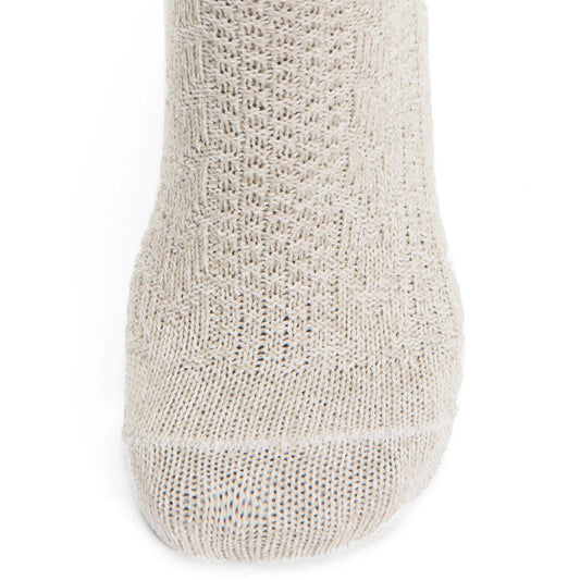 Cable Curl Lightweight Crew Sock - Khaki toe perspective