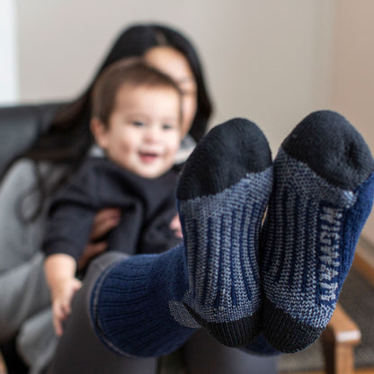 Canada II Heavyweight Wool Outdoor Crew Sock - Canada II Heavyweight Wool Outdoor Crew Sock - made in The USA Wigwam Socks