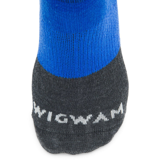 Trail Junkie Ultralight Low Sock With Merino Wool - Surf The Web toe perspective